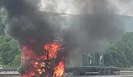 Bolu geçişinde seyir halindeki TIR küle döndü