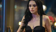 Melis Sezen tatilde ayna pozunu paylaştı, takipçileri yorum yağmuruna tuttu