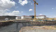 Bitlis Eren Üniversitesi'nde Tıp Fakültesi için yürütülen iki büyük yatırımda hedef 2028