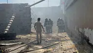 Keresteciler sitesinde korkutan yangın büyümeden durduruldu
