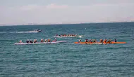 Van Gölü’nde spor ve eğlence rüzgarı dindi