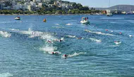 Bodrum'da sağlık için denize girenlerin sayısı her yıl artıyor İkinci 'Sağlığa Kulaç At' buluşması tamamlandı