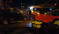 Bursa'da gece yarısı trafik kazası 7 kişi hastaneye kaldırıldı