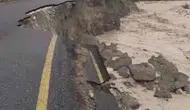 Sakarya'da doğa öfkesini kustu: Yolun bir kısmı sulara gömüldü