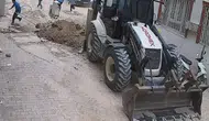 Adıyaman'da altyapı çalışması kabusa döndü: İşçilerin can havliyle kaçışı kamerada
