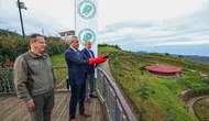 Gökyüzünün gezginleri yeniden özgür: Rize'de tedavi edilen arı şahinleri göç yolculuğuna uğurlandı