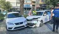 Samsun'da dehşet anları: Bariyerleri aşan otomobil karşı şeritteki araca çarptı