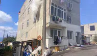 Bandırma'da korku dolu anlar: Apartman dairesinden yükselen dumanlar paniğe yol açtı