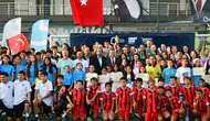 Balıkesir'de 3 bin genç sporla buluştu: Yazın en hareketli finali gerçekleşti