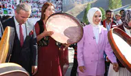 Hakkari'de Aile Yılı Rüzgarı: Bakan Göktaş'tan Gençlere ve Annelere Müjdeli Destek Paketi