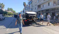 Alanya'da dehşet anları: Kontrolden çıkan araç durağı adeta biçti