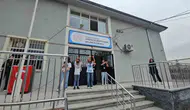 Kayseri'de üniversiteli gençlerden miniklere gönüllü dokunuş: Hem öğretiyor hem eğlendiriyorlar