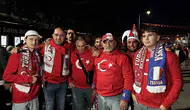 Kocaeli'de dev randevu: Ay-yıldızlılar için tribünler şimdiden kırmızı beyaza büründü