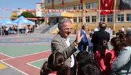 Hacılar'da ders zili çaldı: Başkan Özdoğan'dan öğrencilere teknoloji ve spor tavsiyesi
