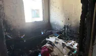 Alevlerin ortasında kalan aile için mahalle seferber oldu: İlaçlama motorlarıyla yangına meydan okudular