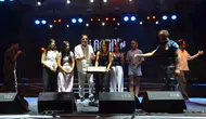 Selendi'de coşkulu final: Başkan Daban sahnede beklemediği bir an yaşadı
