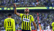 Kadıköy'de Vedat Muriqi fırtınası: Eyüpspor savunmasını tek başına dağıttı