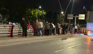 Kayseri'de trafik kazası yaşandı, meraklı vatandaşlar trafiği kilitledi