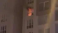 Büyükçekmece'de geceyi kabusa çeviren yangın: 12 katlı binada mahsur kalanlar için nefes kesen kurtarma operasyonu