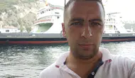 Kamyonuna yük getirdiği iş yerinde feci son: Tonlarca demir üzerine devrildi