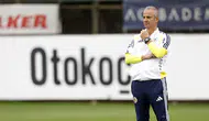 Sarı Lacivertlilerde Eyüpspor Mesaisi Başladı: İsmail Kartal'ın Planı Belli