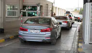 Sıla hasretiyle gelenler şimdi buruk bir veda ile yollara düştü