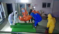Kapıdaki korkunç uyarı: Karaman'daki evden acı haber geldi