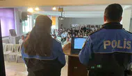 Gençlerin Güvenliği İçin Sahaya İndiler: Polislerden Lisede Kritik Eğitim