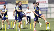 Avrupa sahnesinde dev randevu: Fenerbahçe rotasını Roma'ya çevirdi