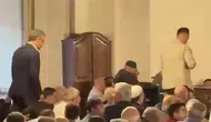 Bursa ziyaretinde dikkat çeken durak: Özgür Özel cuma namazı için Ulu Cami'yi seçti