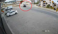Bursa'da dehşet anları: Refüjü aşan hafriyat kamyonu ortalığı birbirine kattı