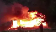 80 yaşındaki Elvan K. ölümden döndü: Ahşap ev küle döndü