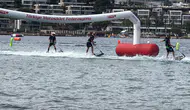 Bodrum'un mavi sularında adrenalin zirve yaptı: 80 sporcu dalgalara meydan okuyor