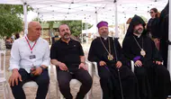 Van Gölü'nün kalbinde 14. kez yankılanan dualar: Akdamar'da tarihi gün