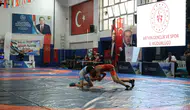 Artvin'in Er Meydanında Küresel Buluşma: 20 Ülkenin Genç Pehlivanları Sosanoğlu İçin Ter Döküyor