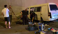 Antalya'da gece yarısı dehşeti: Pazar malzemeleri yola saçıldı