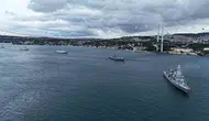 İstanbul Boğazı'nda devasa geçit: Barbaros Hayrettin Paşa'nın mirası selamlandı