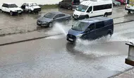 Sakarya'da gökyüzü boşaldı: Şehir trafiği felç oldu