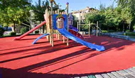Manisa'da parklar baştan aşağı yenileniyor: Çocuklar için daha güvenli oyun alanları