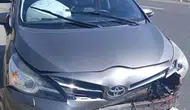 Sivrihisar yolunda beklenmedik engel: Otomobilin çarptığı koyun telef oldu
