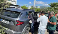 Söke'de şiddetli çarpışma: Aydınlatma direği devrildi, üç kişi hastanelik oldu