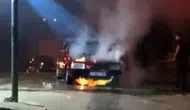 İslahiye'de trafik ışıklarında korku dolu anlar: Otomobil aniden alev aldı