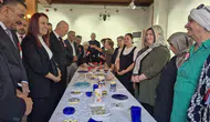 Zonguldak'ta duygusal buluşma: Şehit anneleri ve gazi eşlerinin el emeği seramikleri görücüye çıktı