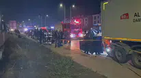 Bandırma'da geceyi karartan kaza: Emniyet şeridindeki TIR'a çarpan motosikletli hayatını kaybetti
