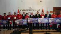 Kastamonu'nun Genç Mucitleri TEKNOFEST'ten Zaferle Döndü: Vali Dallı'dan Büyük Övgü