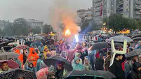 Çorumlular şampiyonluk heyecanı için sağanağa meydan okudu