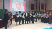 Burhaniyeli gençler iklim tartışmasında Balıkesir birincisi oldu