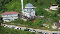 Rize’deki feci kazada hayatını kaybeden genç kız son yolculuğuna uğurlandı