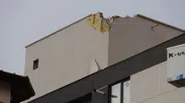 Amasya'da apartmana yıldırım isabet etti