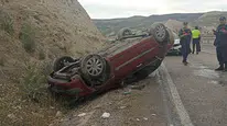 Sivas Gürün yolunda yağış kaza getirdi